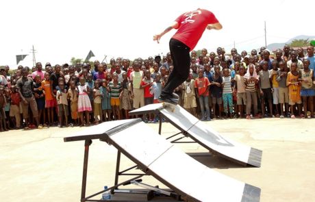 Skateboard performance - Fort Barachel Burundi